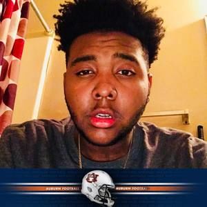 Meet your Posher, Taye